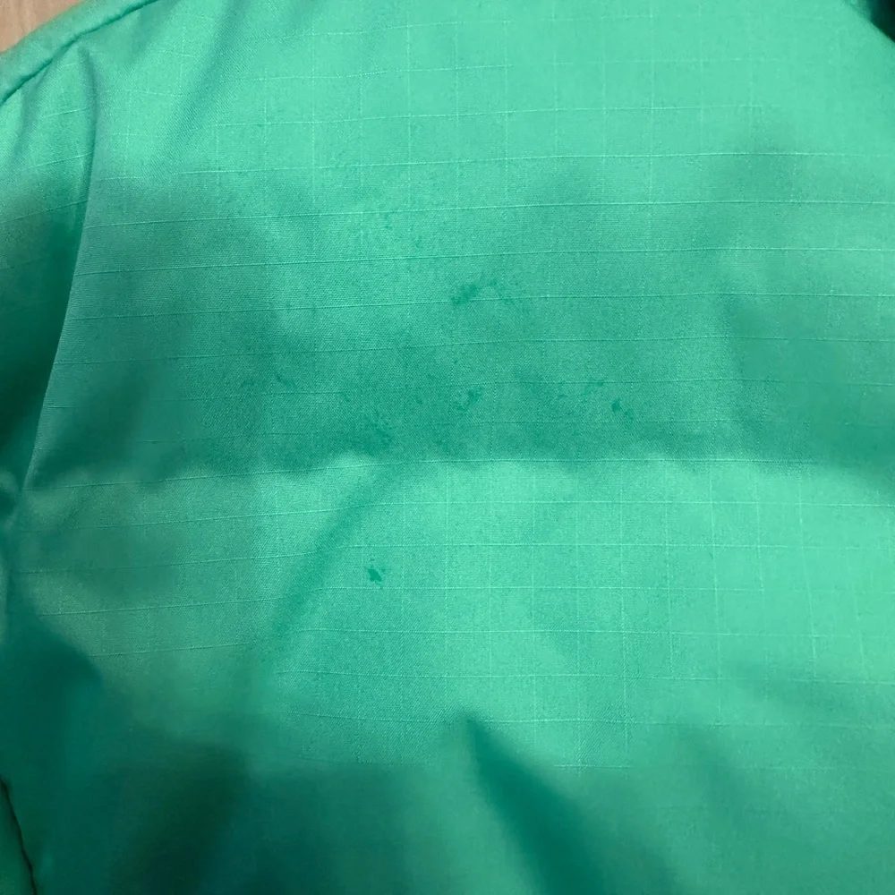 The North Face Cropped Nuptse Jacket 'Chlorophyll Green' size Small cropped - Picture 6 of 11